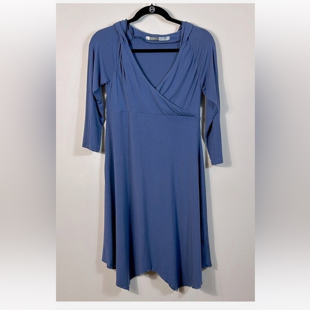 Athleta hooded 3/4 sleeve blue dress - large